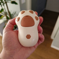 Spazzola Pawvella Paw a zampa, ergonomica e facile da impugnare
